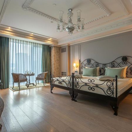 Mfb Tarabya Hotel Istanbul Exterior photo