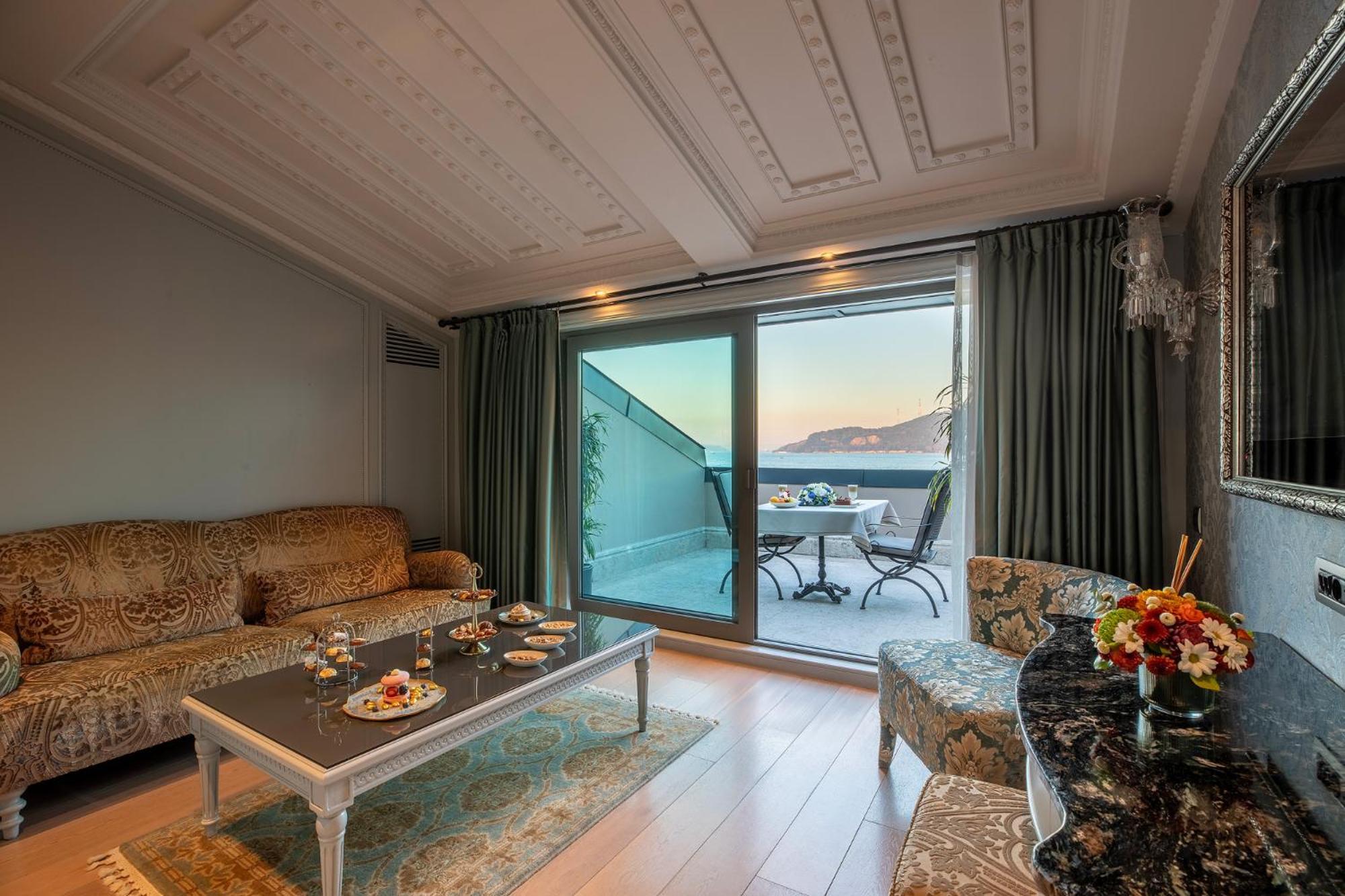 Mfb Tarabya Hotel Istanbul Exterior photo